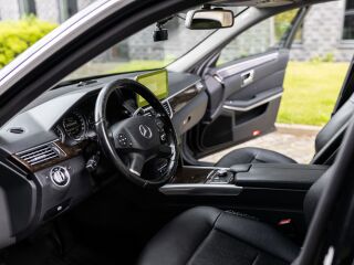 Mercedes-Benz E 300 CDI BLUETEC HYBRID 2.2 150kW