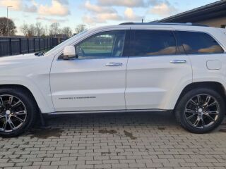 Jeep Grand Cherokee Summit 3.0 184кВ