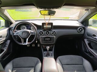 Mercedes-Benz A 180 1.5 80kW