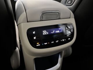Hyundai Ioniq 9 Premium EL 226kW