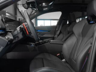 BMW M5 Touring xDrive G99 Plug-in Hybrid 4.4 535кВ