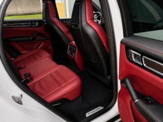 Porsche Cayenne 3.0 250кВ