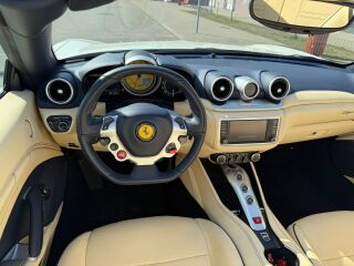 Ferrari California T er 3.9 V8 412kW