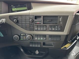 Volvo FH16 650 6x2 488kW