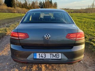 Volkswagen Passat 1.4 92kW