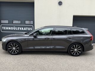 Volvo V60 Plus Dark R-Design Intelli Safe Luxury MY23 2.0 T8 Recharge Twin Engine Plug-in-Hybrid 335kW