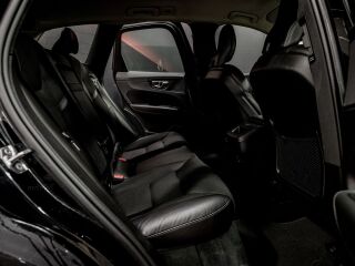 Volvo XC60 D4 Momentum 2.0 140kW