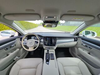 Volvo V90 2.0 140kW