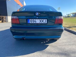 BMW 316 1.8 103kW