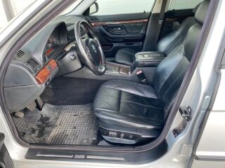 BMW 740 3.9 180кВ