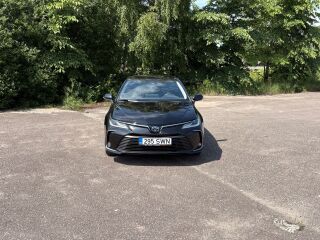 Toyota Corolla Active Plus 1.8 72кВ