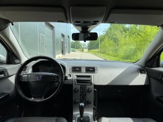 Volvo S40 2.4 125кВ