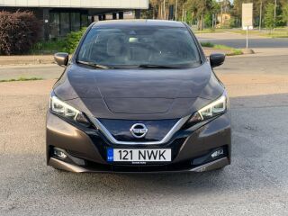 Nissan LEAF N-Connecta 90kW