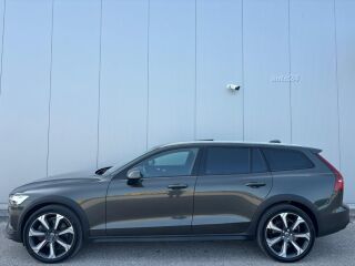 Volvo V60 Cross Country AWD Inscription KERS 2.0 145kW
