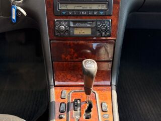 Mercedes-Benz E 280 2.8 150kW