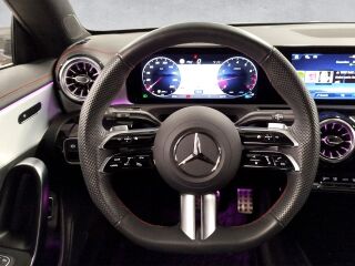 Mercedes-Benz CLA 200 Shooting Brake 7G-DCT AMG pakett 120kW