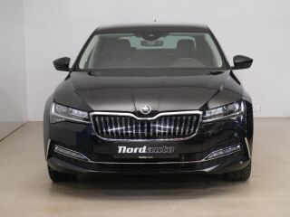 Skoda Superb Elegance iV Plug In 1.4 115кВ