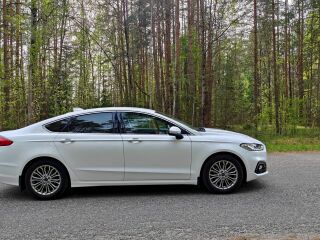 Ford Mondeo Facelift/Business Edition Hybrid 2.0 103kW