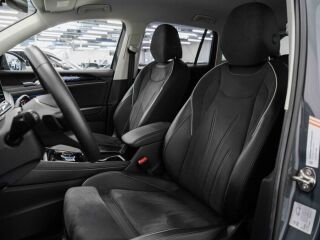 Volkswagen Tiguan Elegance 4Motion 2.0 142кВ