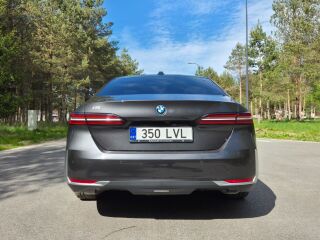 BMW i5 eDrive40 250kW