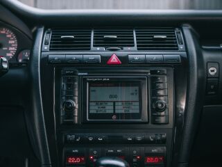 Audi S8 4.2 265kW