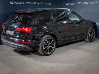 Audi Q7 S line Quattro 3.0 250kW