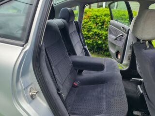 Volkswagen Passat Comfortline 1.8 R4 20V 92kW
