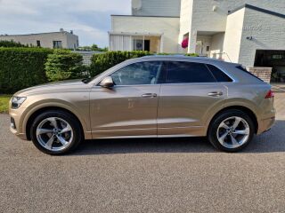 Audi Q8 3.0 V6 50TDI 210kW