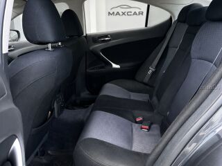 Lexus IS 250 2.5 153kW