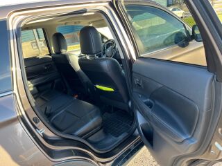 Mitsubishi Outlander 2.3 110kW