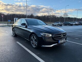 Mercedes-Benz E 220 2.0 143kW