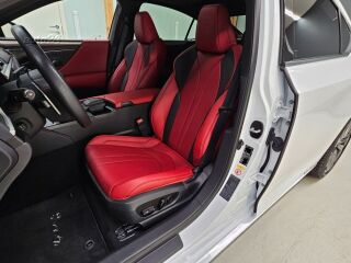 Lexus ES 300h F-Sport S Mark Levinson 2.5 131kW