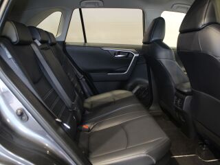 Toyota RAV4 Premium AWD 2.5 131кВ