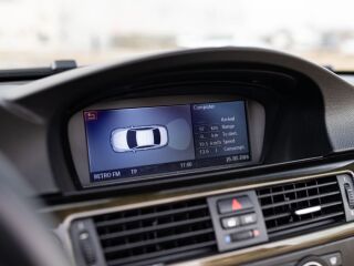 BMW 330 Executive 3.0 170кВ