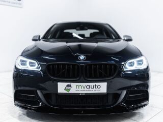 BMW 530 Facelift M-Sportpakett M550D LOOK 3.0 190kW