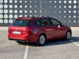 Volkswagen Golf 1.6 77kW