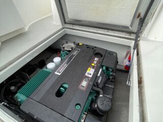 Sargo Minor 25 Offshore 3.7 R4 D4-225 165kW