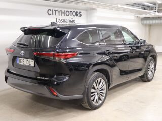 Toyota Highlander Executive 2.5 140kW
