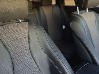 Mercedes-Benz E 300 de 4matic AVANTGARDE FACELIFT 2.0 143kW