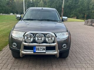 Mitsubishi L200 Double Cab 4WD 2.5 DI-D 131кВ