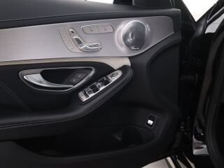 Mercedes-Benz C 63 AMG S 4.0 V8 Biturbo 375кВ