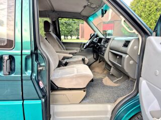 Volkswagen Multivan 2.5 75kW