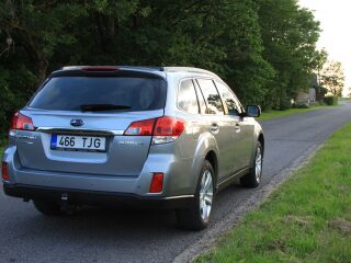 Subaru Outback 2.5 123kW