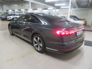 Audi A8 60 TFSI e quattro 3.0 340kW