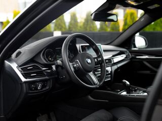 BMW X6 M50D Individual 3.0 280kW