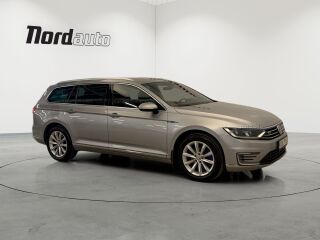 Volkswagen Passat GTE Variant 1.4 115кВ