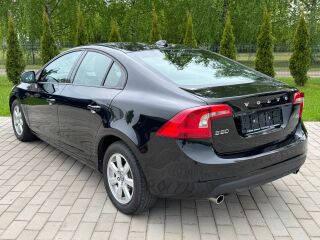 Volvo S60 4AWD 2.4 D5 151kW