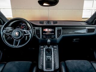 Porsche Macan Turbo Performance 3.6 V6 324кВ
