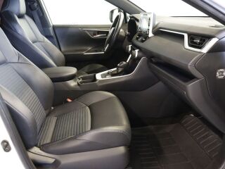 Toyota RAV4 Style 131кВ