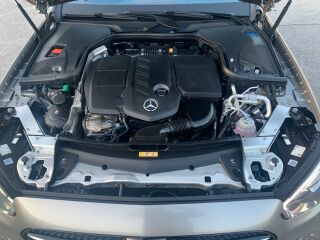 Mercedes-Benz E 300 de 4MATIC AMG pakett 2.0 143кВ